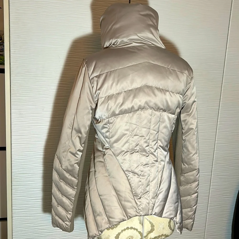 BCBGMaxAzria duck down filled puffer, Sz S (fits Med too) - Picture 1 of 9